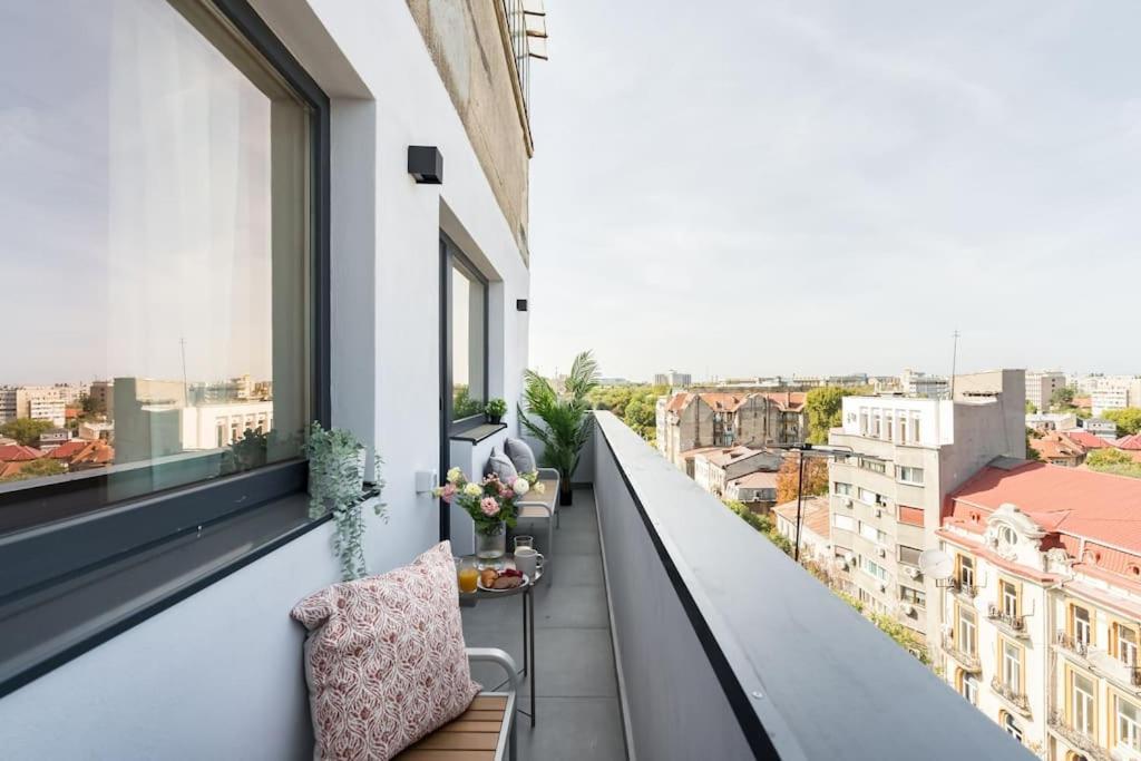 Stunning Views 3Br Sunny Flat - Amazing Terrace Daire Bükreş Dış mekan fotoğraf